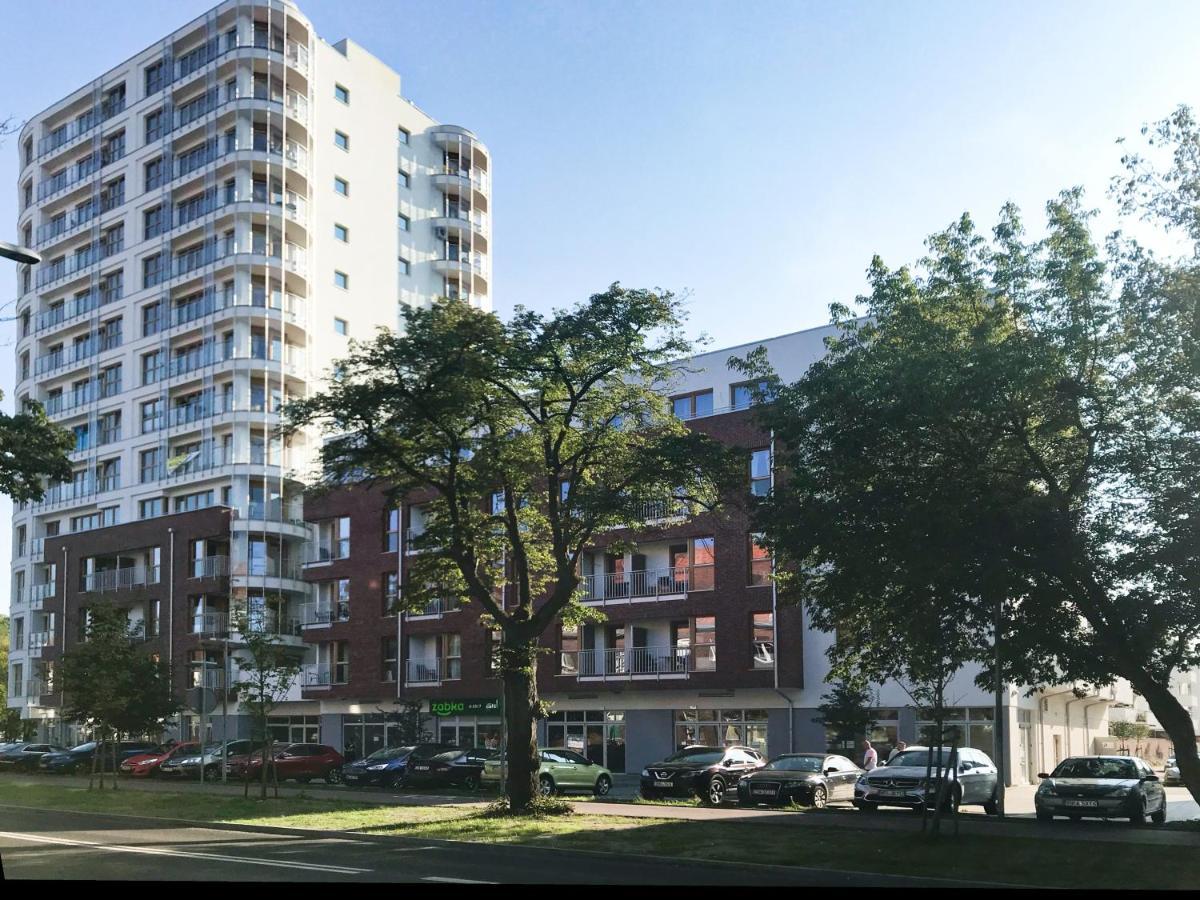 4Uapart-Apartment Suite Platan Tower Paradiso Свиноуйсьце Экстерьер фото